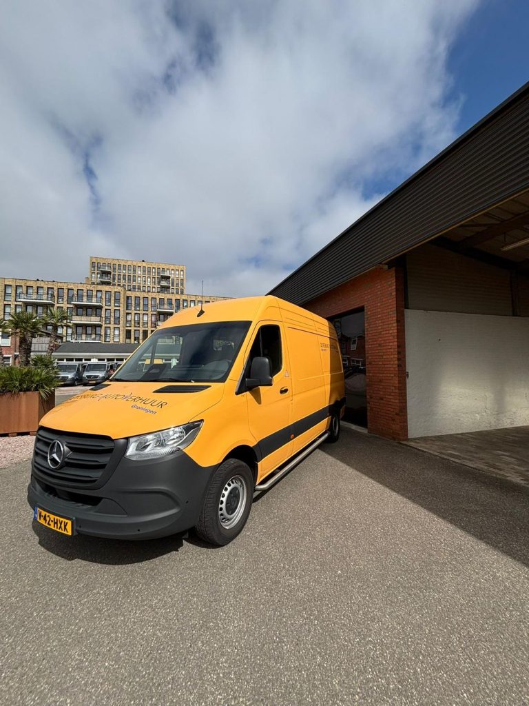 Mercedes Sprinter laadklep (11 m3)